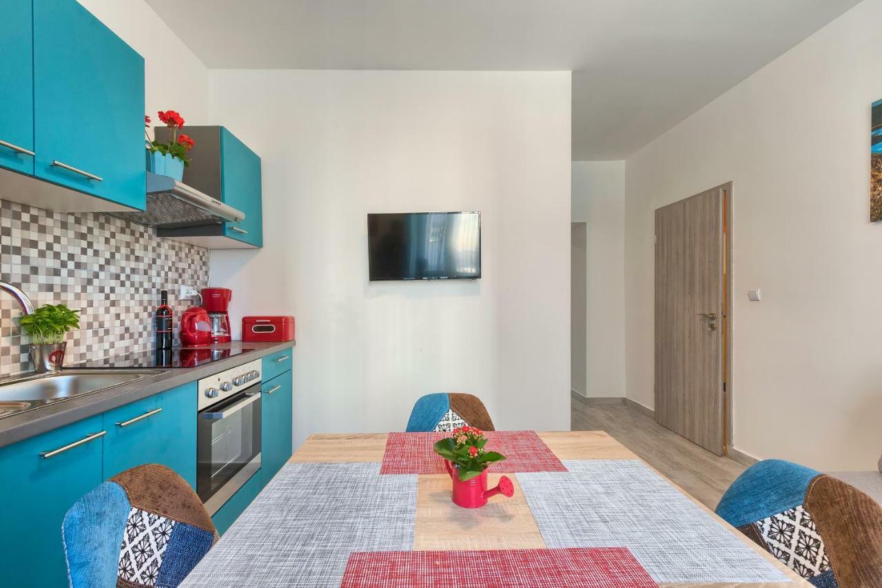 Apartment Amfiteatar Moris Pula Buitenkant foto