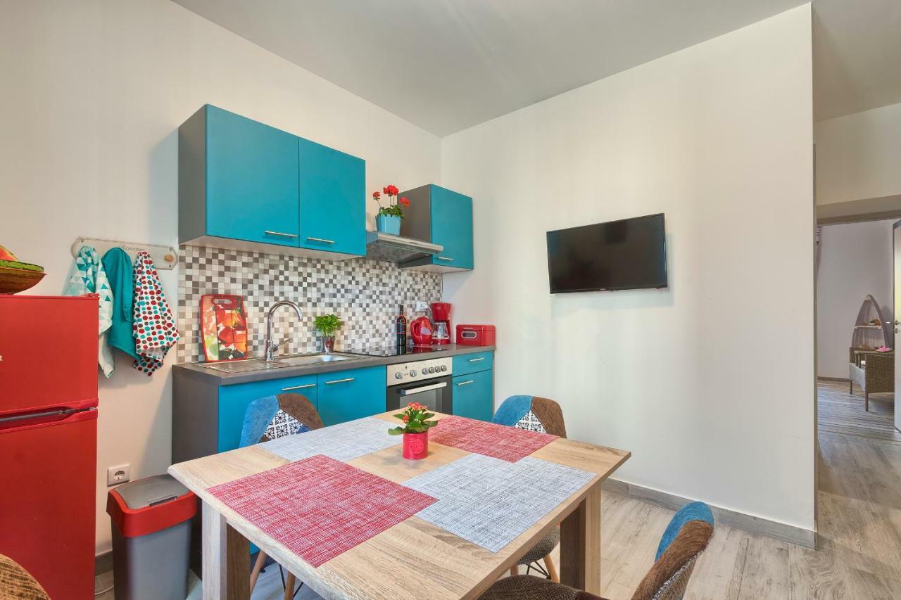 Apartment Amfiteatar Moris Pula Buitenkant foto